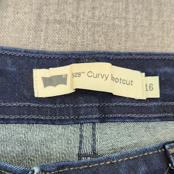 Levis 529 Curvy Bootcut Stretch Denim Dark Wash Jeans. 16 - Picture 11 of 12